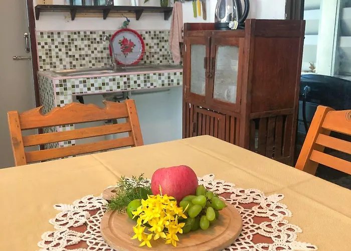 River Flow House Bangtanod บ้านพัก Photharam